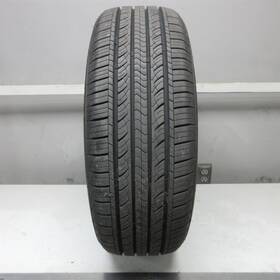 Advanta Ut-34139 215/60r17 Er-800 96t Used Tire 10/32nd No Patches Qty 1