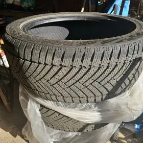 1200051012 Armstrong 3 Tires Ski-trac Hp 245/45r19 102v Xl Performance Studless Snow Winter
