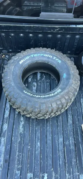 35x12.50r17 Bf Goodrich 15496 Nos Mud-terrain T/a Lt Single Tire Stored Inside 2014