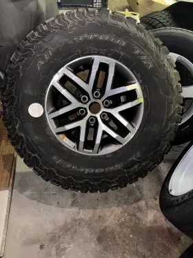 70r17 Bfgoodrich 07361 1 All Terrain T/a Ko2 315/70r17 113/110t 6 Ply 50k Mi Warranty