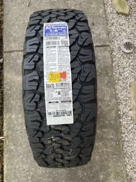 52433 Bfgoodrich All Terrain T/a Ko2 Lt245/65r/17