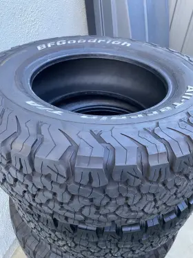 72981 Bfgoodrich Bf Goodrich K02 265 70x17 Fairly New Tires Only 500 Miles Driven On Them