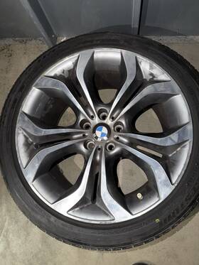 Bmw Bmw165 Bm194 Tires 20 Inch 315 Back 275 Front Set Of 4