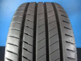 004750 Bridgestone Used Alenza 001 Rft 275 40 20 9-10/32 High Tread 1656f 004750 Bridgestone Used Alenza 001 Rft 275 40 20 9-10/32 High Tread 1656f