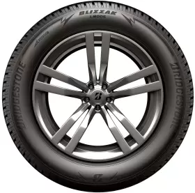 012331 Bridgestone Tesla Model 3 19 Inch Winter Tires -bridgestone Blizzak -like New