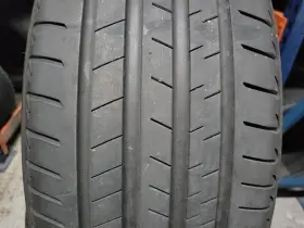 32426-35 Bridgestone 1 Super Nice 245/40/21 Alenza 001 Rft 245/40r21 100y 6.8/32 32426-35 Bridgestone 1 Super Nice 245/40/21 Alenza 001 Rft 245/40r21 100y 6.8/32