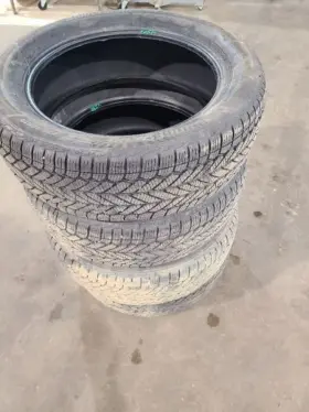 585.2355519 Bridgestone 4 Used Tires 582456 235-55-19 Weatherp 11/32