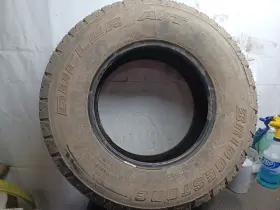 585.26570r17 Bridgestone 265/70 R17 112/109q Tire Spare 12/32 Tread Depth Dueler At 2978041