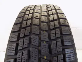 32nds Bridgestone 59424 P225/60r17 Blizzak Lm-50 98 Q Used 8/32nds
