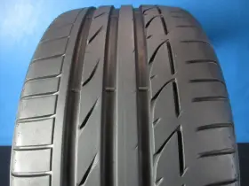 1333 Bridgestone 754403225006 Used Potenza S001 Rft 245 35 18 8-9/32 High Trd No Patch 1333/2d