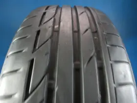 85330025652 Bridgestone Used Potenza S001 Rft 225 45 19 8-9/32 High Tread 1075e 85330025652 Bridgestone Used Potenza S001 Rft 225 45 19 8-9/32 High Tread 1075e