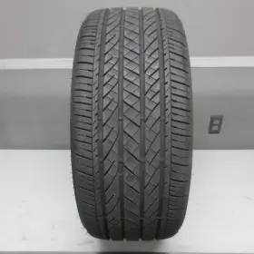 Ut-26927 Bridgestone 235/40r19 Turanza El440 92v Tire 9/32nd No Repairs