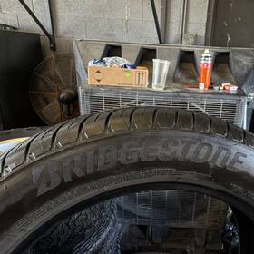 Bridgestone Ut-34434 235/55r19 Alenza Sport A/s 101v Used Tire 8/32nd Qty 1