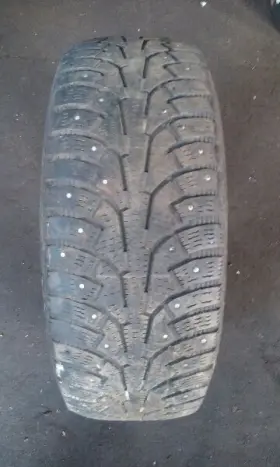 585.ch1k13 Chrysler Good Used Tire 235 60r17 Nokian Snow Studded