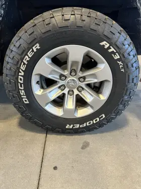 0039343 Cooper Tires At3 275/70/18 70% Tread Left Wheels Not Included Only
