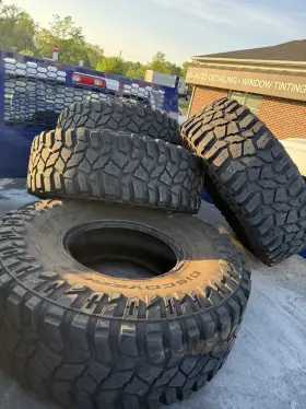 40x13.50r17 Cooper 170142006 Discoverer Stt Pro Tire
