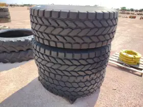 1117190252 Double Coin Rem-8 20.5r25 Tire