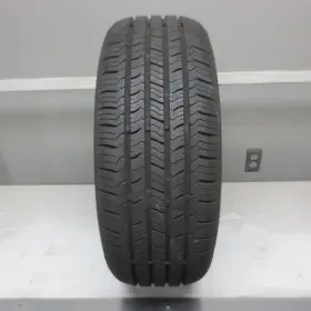 Ut-30809 Evoluxx 225/55r17 Capricorn Hp 97h Tire 9/32nd No Repairs