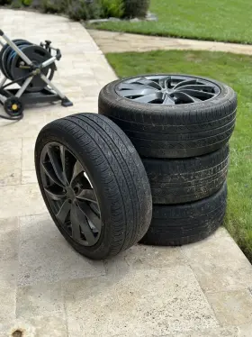 N9w2j1241315 Firelli 4 Pirelli Tires