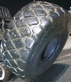 17s0041139 Firestone Versabuilt Ap 29.5r25 - 80% Tread Heavy Equipment Tire 17s0041139 Firestone Versabuilt Ap 29.5r25 - 80% Tread Heavy Equipment Tire