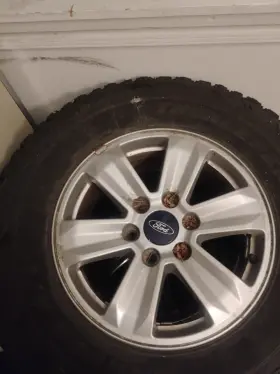 V2531-0818-md-02 Ford Complete Set Of 4 Excellent Condition Tires With Rims V2531-0818-md-02 Ford Complete Set Of 4 Excellent Condition Tires With Rims
