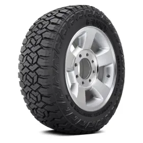 37x13.50r17lt Fury Off-road Rt37135017a Offroad - Country Hunter R/t 121q