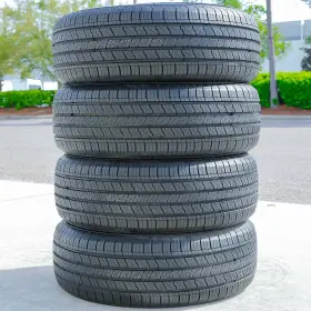 Th21381 Goodride Set Of 4 Su320 225/70r15 Tires 100t As A/s All Season 225 70 15 Th21381 Goodride Set Of 4 Su320 225/70r15 Tires 100t As A/s All Season 225 70 15