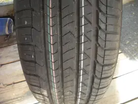 109-086-382 Goodyear Eagle Sport 225/55r18 All-season Tire 98v Load Range Sl New Old Stock