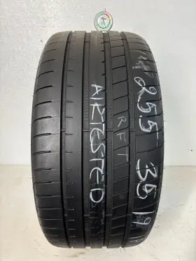 12005486255 Goodyear 1 Tire 255 35 19 Eagle F1 Asymmetric 3 Run Flat 60% Tread Left