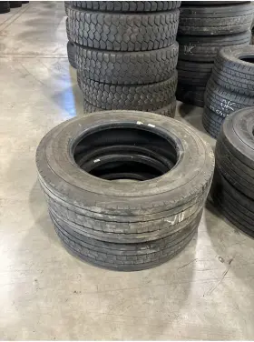 139172053 Goodyear 225/70r19.5 Tire