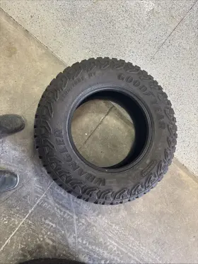 1pj15d01v Goodyear Wrangler 275/70r18