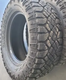 312065027 Goodyear 1 Used Wrangler Duratrac Lt 275/70r18 125r At Truck Tire Dot 0621 312065027 Goodyear 1 Used Wrangler Duratrac Lt 275/70r18 125r At Truck Tire Dot 0621