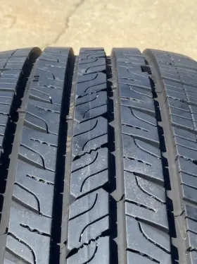 413570582 Goodyear Assurance Comfortdrive 205/60r16 Tire