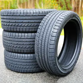 544288 Goodyear 4 Tires Eagle Sport Tz 245/40r18 93w Xl High Performance