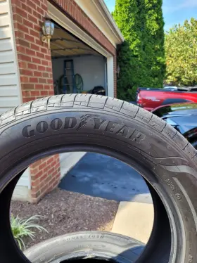 681815630 Goodyear Assurance Finesse 235/60r18 Tire Blackwall Set Of 4