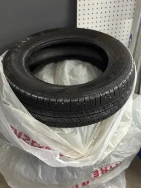 75240978923 Goodyear 195/65r15 89s Tire