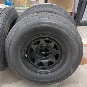 Lh95vr Goodyear St235 /80 R16 Endurance Tires With 16x6 Spoke Black Wheel Rims