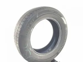 1015165 Hankook P205/65r16 Kinergy Gt 95 H Used 8/32nds 1015165 Hankook P205/65r16 Kinergy Gt 95 H Used 8/32nds