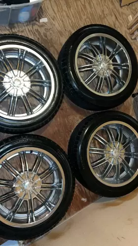 1027448 Hankook Chrome Rims And Tires Hankook-ventus 265.45 R20 20 Inch