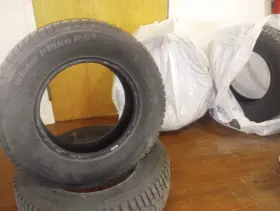 1028945 Hankook 4 Used Studded Winter Tires Ipike Rs2 215/70r15 98t - 8/9 Tread 1028945 Hankook 4 Used Studded Winter Tires Ipike Rs2 215/70r15 98t - 8/9 Tread