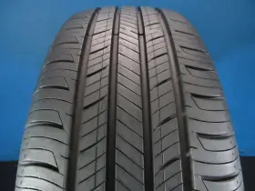 4200123887 Hankook Used Kinergy Gt 235 60 18 8-9/32 High Tread No Patch 2168d 4200123887 Hankook Used Kinergy Gt 235 60 18 8-9/32 High Tread No Patch 2168d
