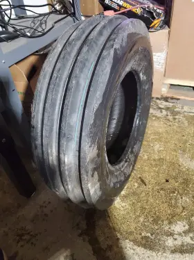 Hk4r31 Harvest King Front Farm 4r Bsw 9.5 15 8ply Trailer Tire