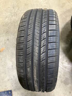 Ironhead Ihup39 New Tire 225 45 19 Vengeance Uhp Hpd01 93w Xl 225/45r19