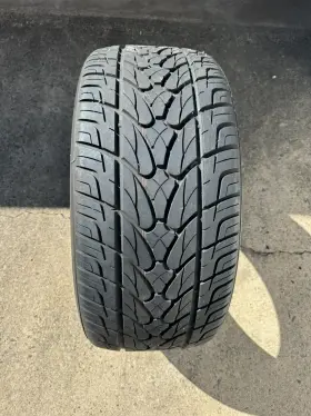 1649113 Kumho Ecsta 305/40r22 Tire 1649113 Kumho Ecsta 305/40r22 Tire