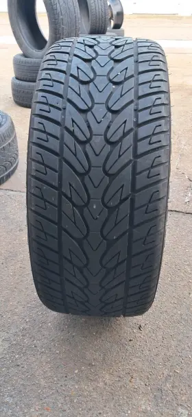 1851713 Kumho 1 265/35-22 102 W Xl Ecsta Stx Bsw Tire 33666 1851713 Kumho 1 265/35-22 102 W Xl Ecsta Stx Bsw Tire 33666