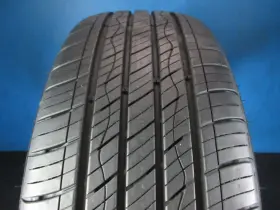 2152793 Kumho Used Crugen Premium 235 60 18 8-9/32 High Tread 2105d 2152793 Kumho Used Crugen Premium 235 60 18 8-9/32 High Tread 2105d