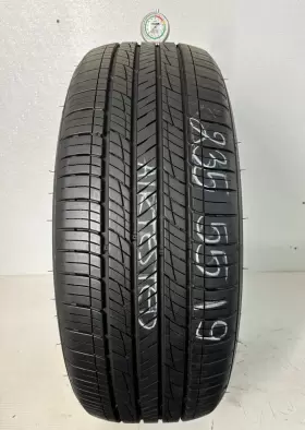 2270672 Kumho 1 Tire 235 55 19 Crugen Hp71 9.00/32 95% Tread 101h 2270672 Kumho 1 Tire 235 55 19 Crugen Hp71 9.00/32 95% Tread 101h