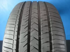 4874650 Leao Used Lion Sport 3 235 40 18 8-9/32 High Tread 1321d 4874650 Leao Used Lion Sport 3 235 40 18 8-9/32 High Tread 1321d