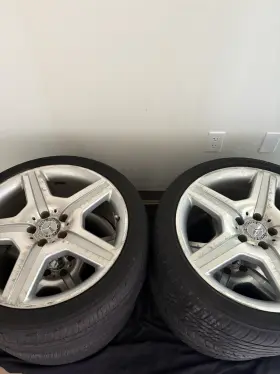 R1996 Mercedes-benz 275/35 W