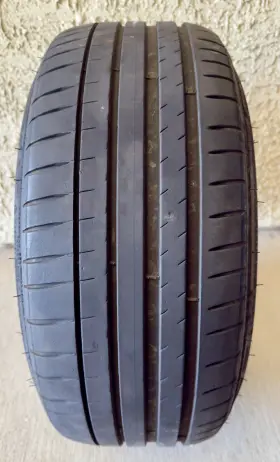 40r19 Michelin 05853 Used 225/40r19 Pilot Sport 4 93y - 7/32 Runflat. No Repairs